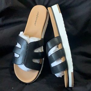 Comfort View Sandals. CUTE and Cozy!